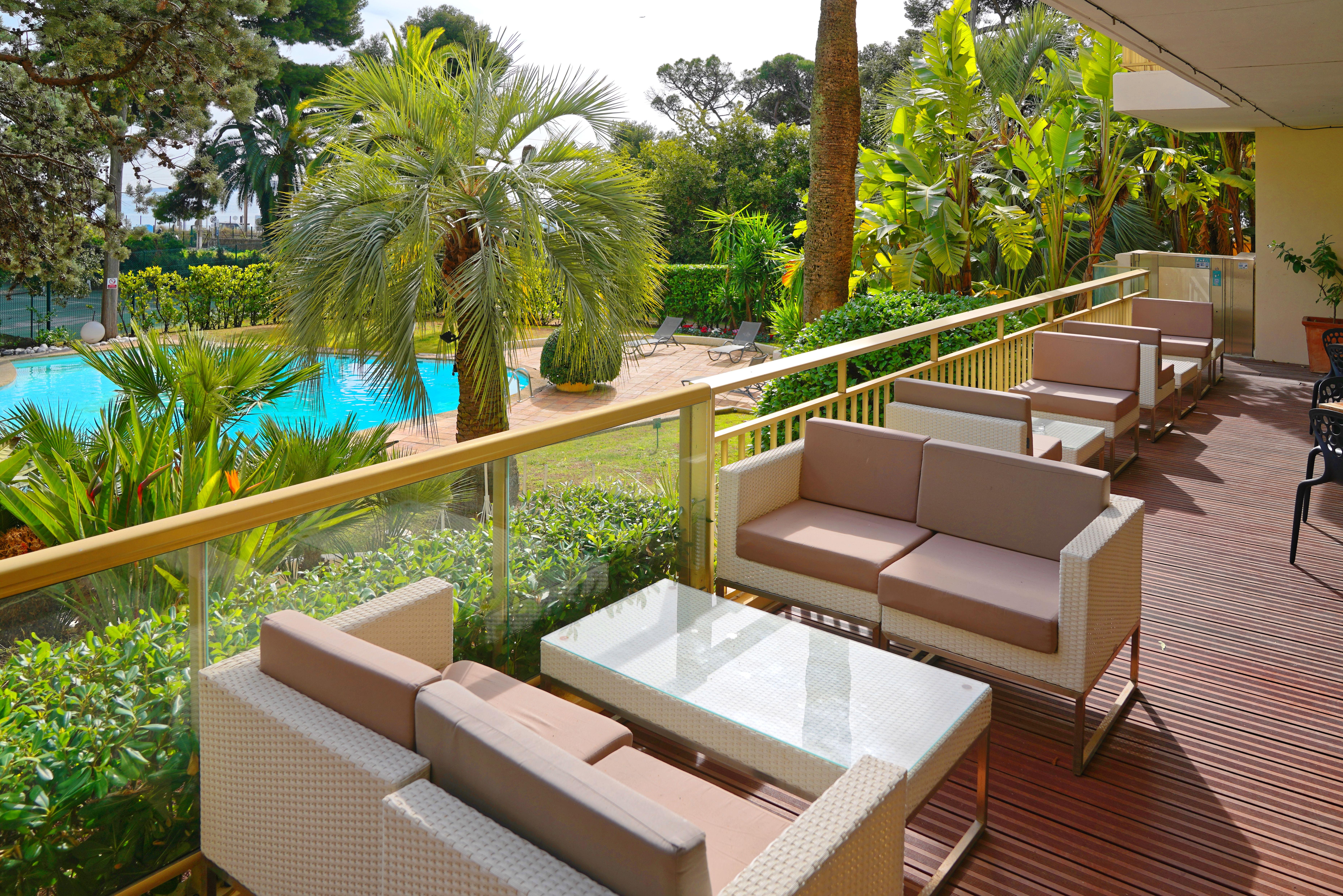 Luxotel